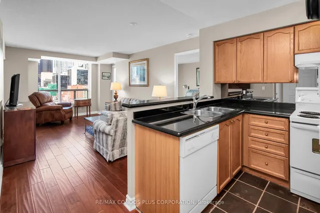 Additional image 6 of 109 Front St Unit 1135