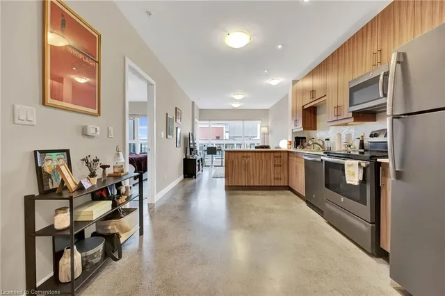 Additional image 2 of 1 Victoria St Unit 812