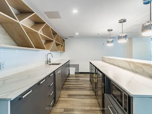 Additional image 48 of 60 Frederick St Unit 1112