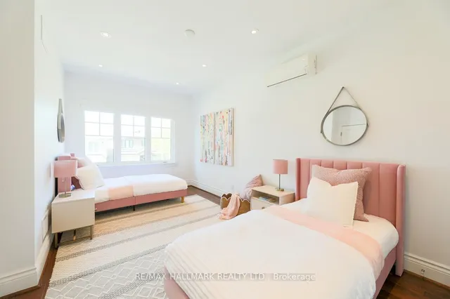 Additional image 23 of 69 Hillside Dr