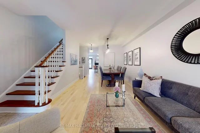 Additional image 2 of 99 Crossovers St