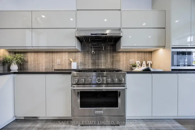 Additional image 22 of 144 Martin Grove Rd