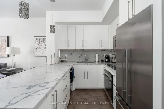 Additional image 10 of 77 Mcmurrich St Unit 213