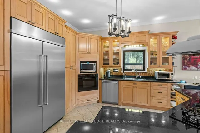 Additional image 4 of 61 Lake Ave