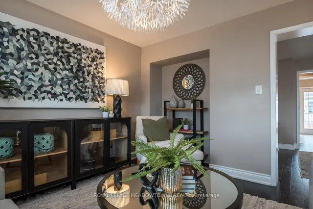 Additional image 8 of 236 Magurn Gate