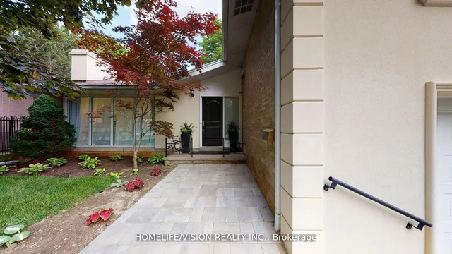 Additional image 3 of 12 Flaremore Cres