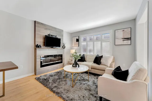 Additional image 7 of 646 Kerr Tr