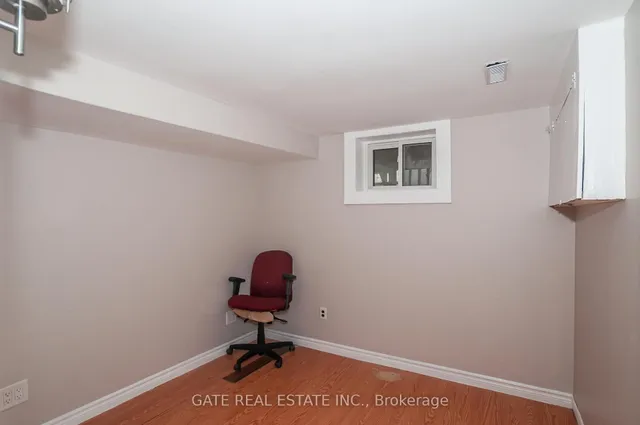 Additional image 20 of 1 Mcintosh St