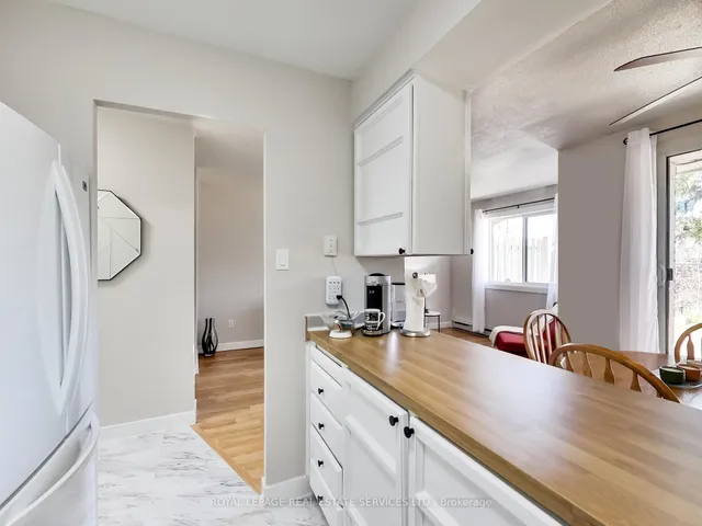 Additional image 7 of 1008 Falgarwood Dr Unit 5