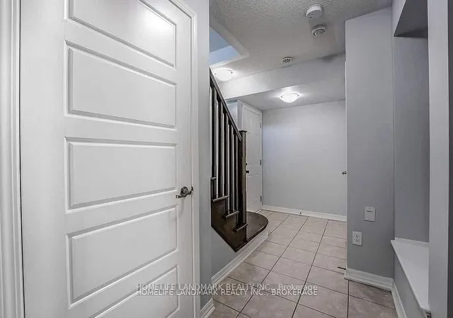 Additional image 30 of 3077 Mistletoe Gdns