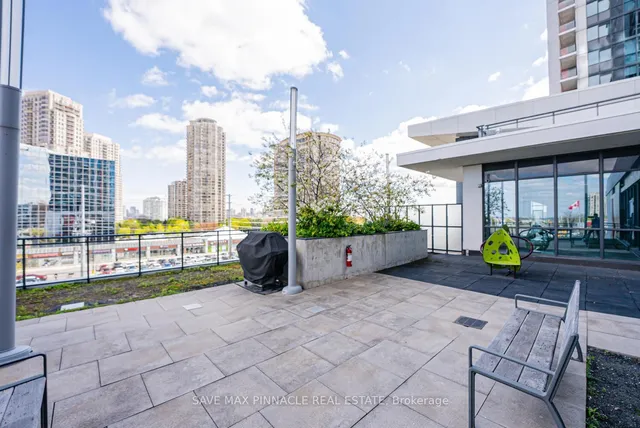 Additional image 39 of 75 Eglinton Ave Unit 509