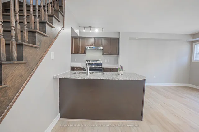 Additional image 11 of 200 Veterans Dr Unit 20