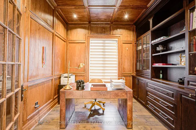 Additional image 11 of 22 Leona Dr