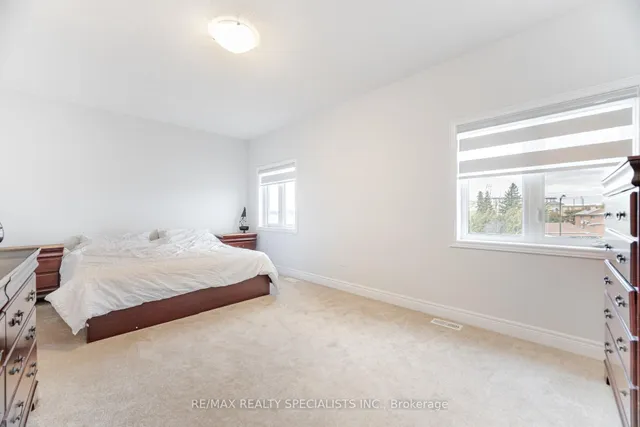 Additional image 26 of 15 Duxbury Rd