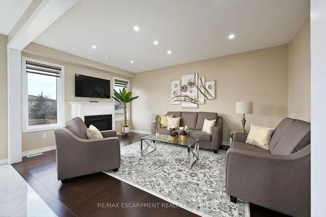 Additional image 17 of 71 Chaumont Dr