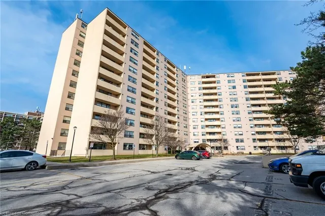 700 Dynes Rd Unit 214