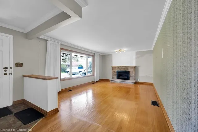 Additional image 18 of 463 Evergreen Ave