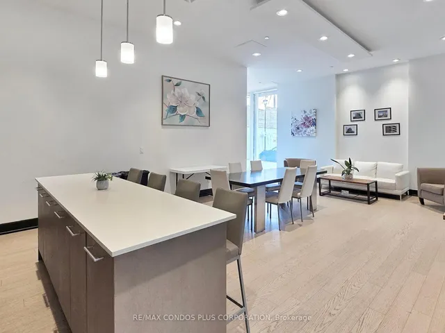 Additional image 38 of 2055 Danforth Ave Unit 605