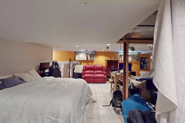 Additional image 26 of 127 Kalmar Ave