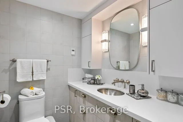 Additional image 24 of 350 Wellington St Unit G19