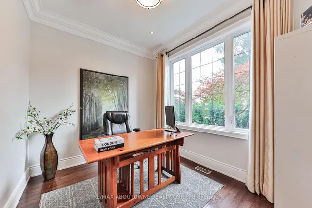 Additional image 4 of 526 Hidden Tr