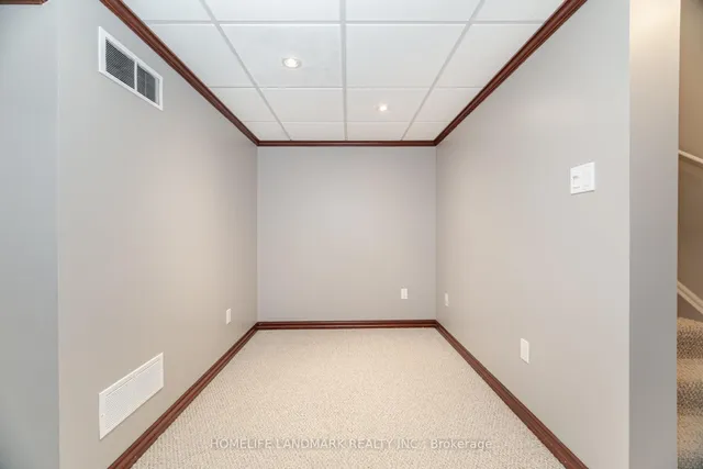 Additional image 33 of 845 Mckay Cres