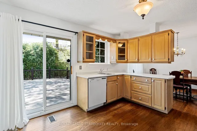 Additional image 19 of 52 Cathedral Bluffs Dr