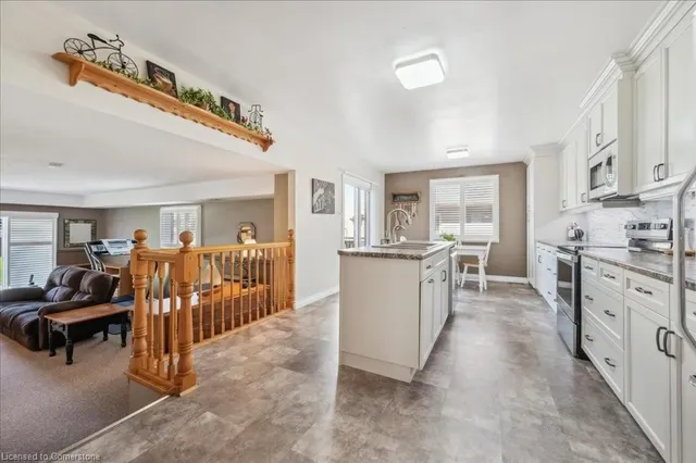 Additional image 14 of 11 Stonehenge Pl