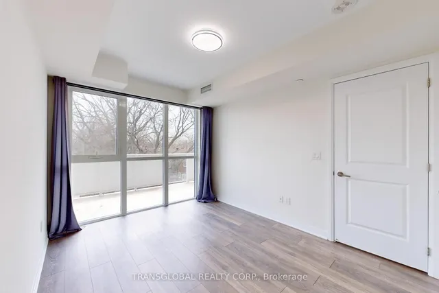 Additional image 41 of 2301 Danforth Ave Unit 308