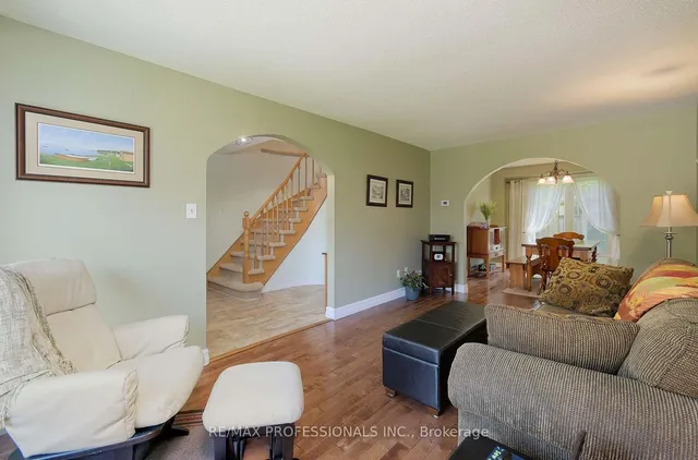 Additional image 17 of 7 Dalzell Ave