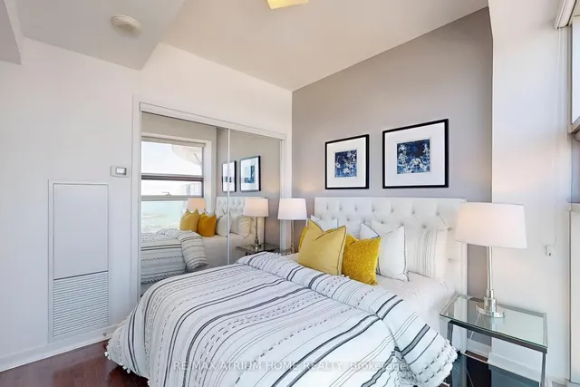 Additional image 22 of 14 York St Unit 6207