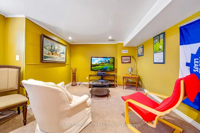 Additional image 25 of 103 Packard Blvd