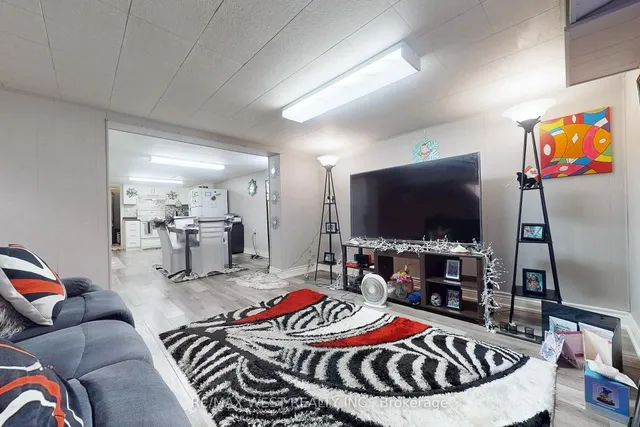 Additional image 23 of 14 Byng Ave