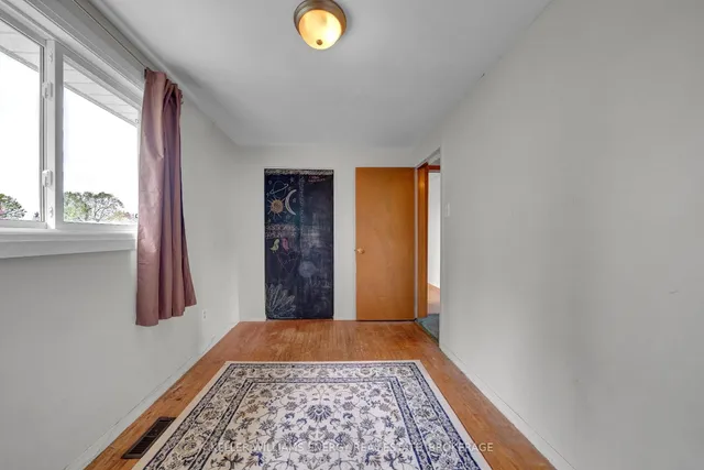 Additional image 24 of 29 Parkington Cres