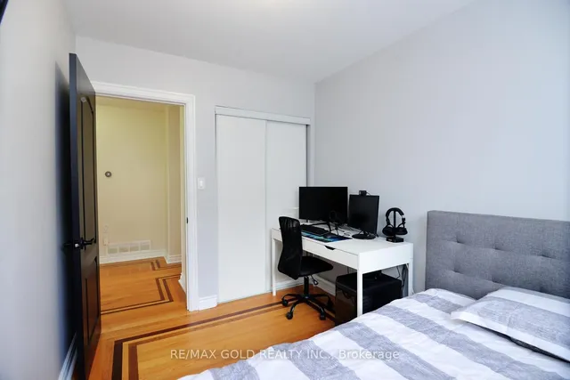 Additional image 18 of 96 Silverstone Dr