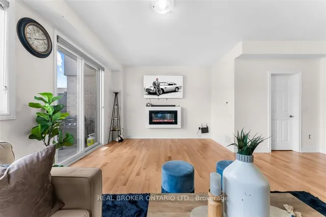 Additional image 19 of 3377 sixth Line