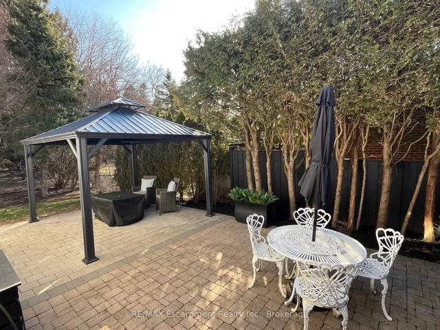 Additional image 7 of 2365 Devon Rd