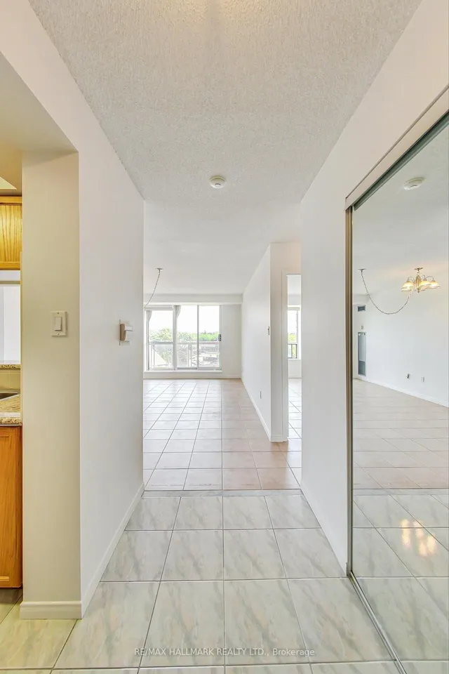 Additional image 7 of 800 Sheppard Ave Unit 405