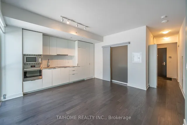 Additional image 13 of 955 Bay St Unit 307