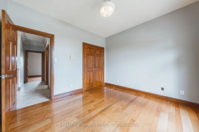 Additional image 31 of 388 Hemlock Ave