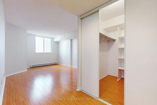 Additional image 29 of 150 Alton Towers Circ Unit 1408