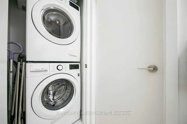 Additional image 28 of 120 Parliament St Unit TH101