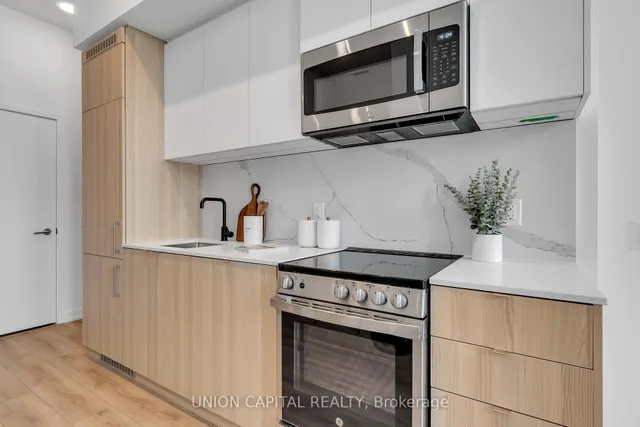 Additional image 11 of 500 Dupont St Unit 207