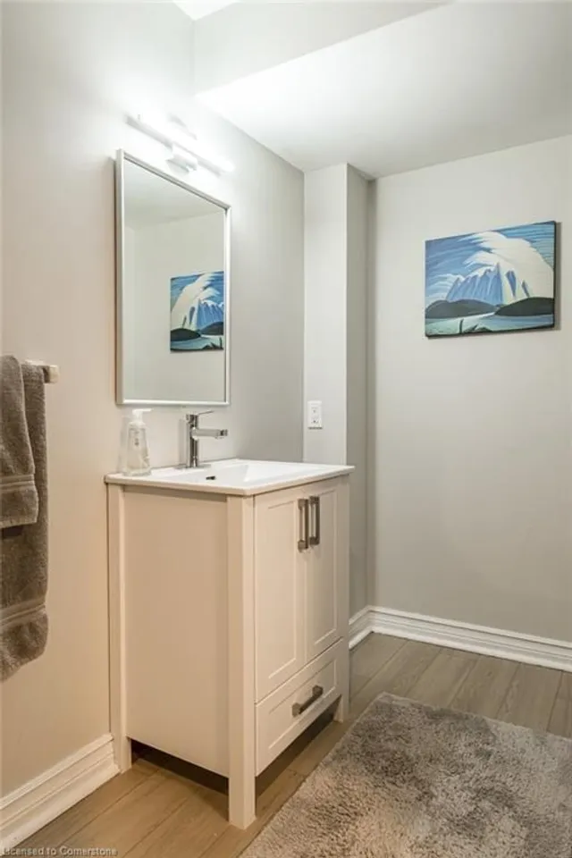 Additional image 38 of 144 Uphill Crt