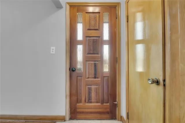 Additional image 23 of 28 Ashland Ave