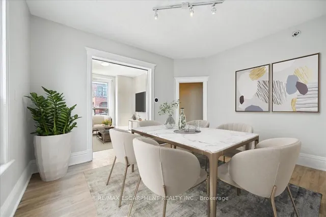 Additional image 10 of 15 Huron St