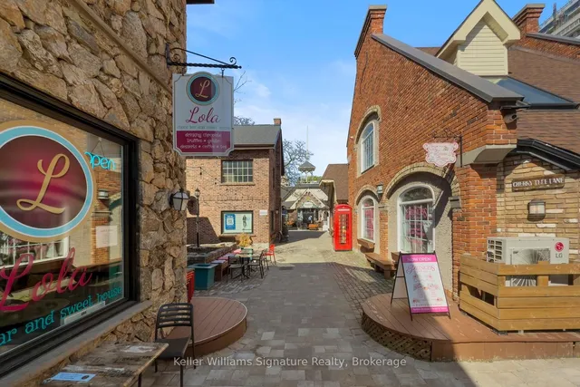 Additional image 49 of 2343 Redfern Rd