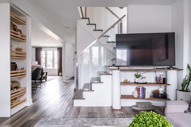 Additional image 14 of 135 ARROWHEAD Dr