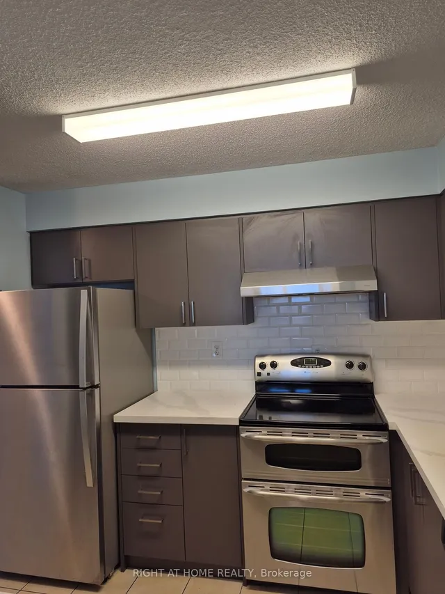 Additional image 6 of 10 Tapscott Rd Unit 602