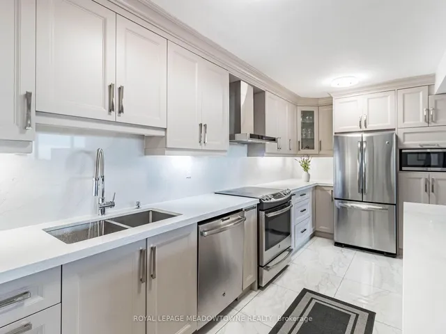 Additional image 10 of 61 Richview Rd Unit 406